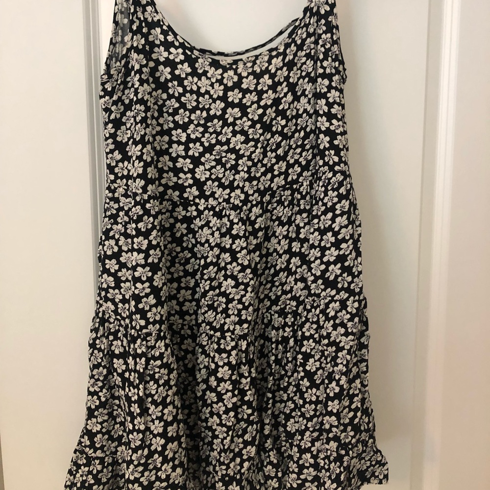 Brandy Melville patterned dress